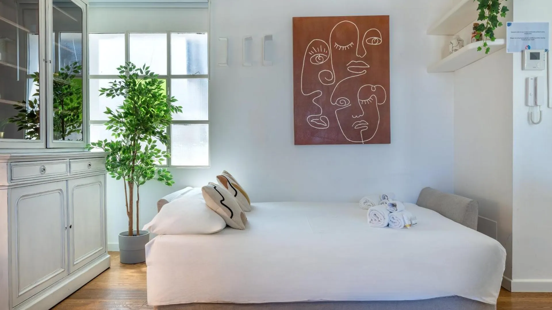 150Mq Rooftop Paradise - Spacious Private Terrace Bari Appartamento