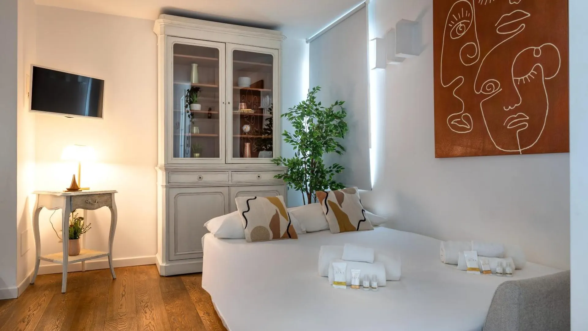 150Mq Rooftop Paradise - Spacious Private Terrace Bari 0*,  Italia