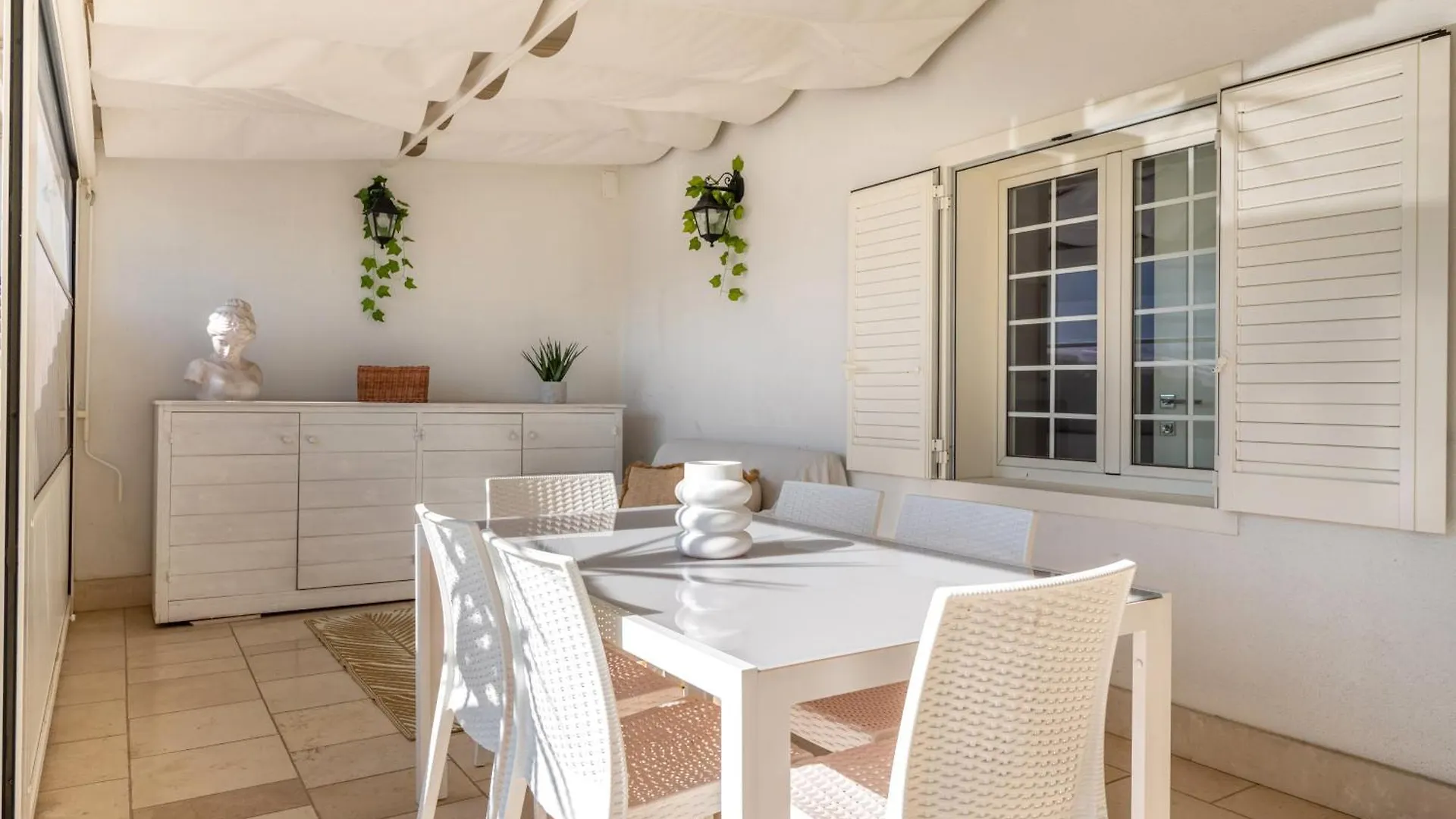 150Mq Rooftop Paradise - Spacious Private Terrace Bari 0*,