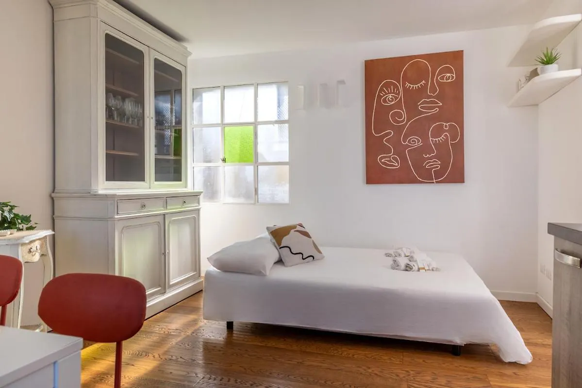 150Mq Rooftop Paradise - Spacious Private Terrace Bari